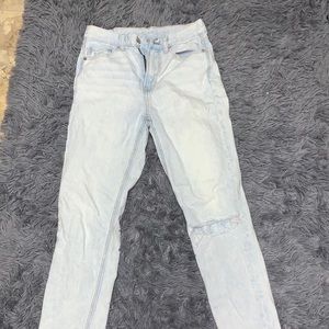 American Eagle mom jeans